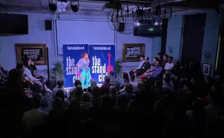 standupclubpicadilly1 768x476