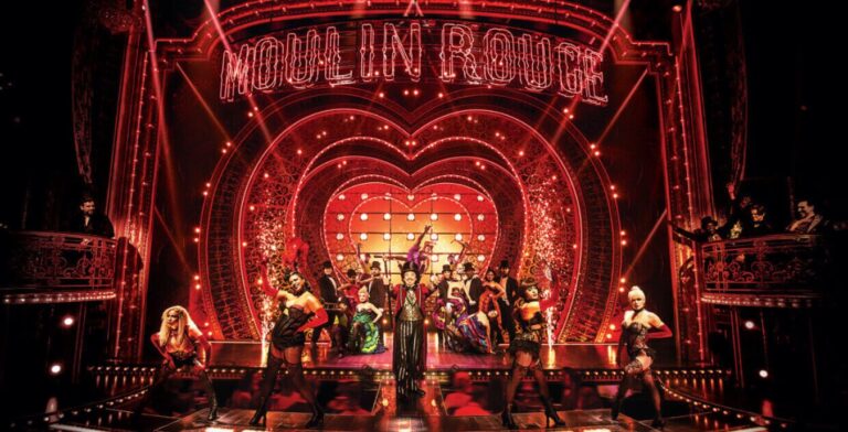 moulinrougebway1 768x392